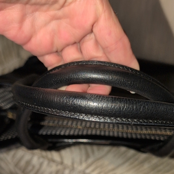 Kate Spade Black Leather Satchel with Bow Detail - Picture 4 of 16